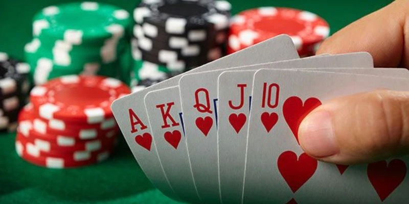 Poker là game trí tuệ được nhiều người yêu thích.